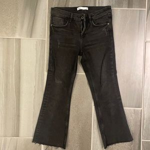 Black Zara boot cut cropped Jean size 4